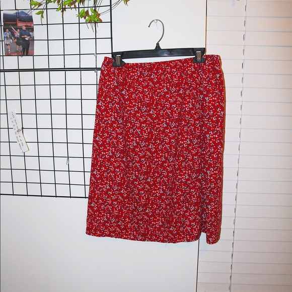 vintage studio Dresses & Skirts - red floral skirt, great condition!